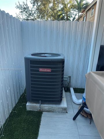 3153 SW 153rd Ave, Miami, FL 33185