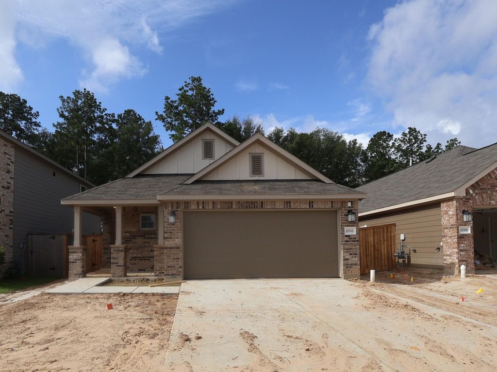 22708 Hackberry Leaf Drive, New Caney, TX 77357