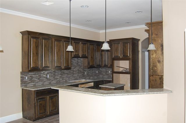 2114 Lindblad Court, Arlington, TX 76013