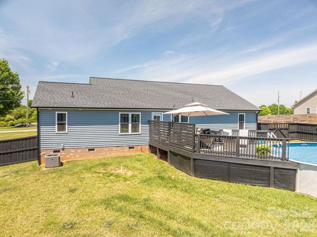 142 Alf Hoover Road 7, Lincolnton, NC 28092