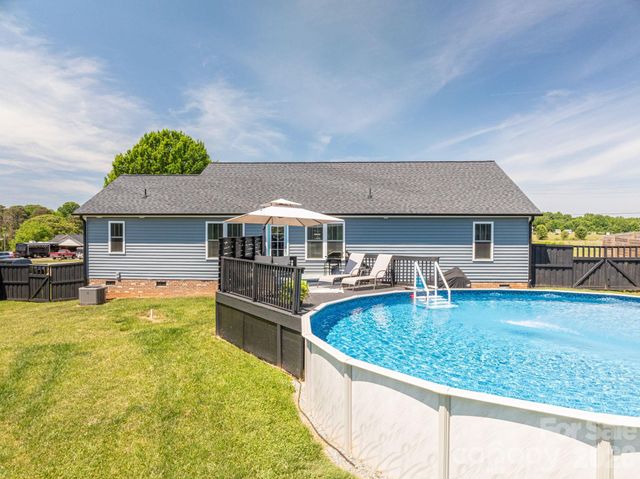 142 Alf Hoover Road 7, Lincolnton, NC 28092