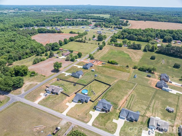 142 Alf Hoover Road 7, Lincolnton, NC 28092