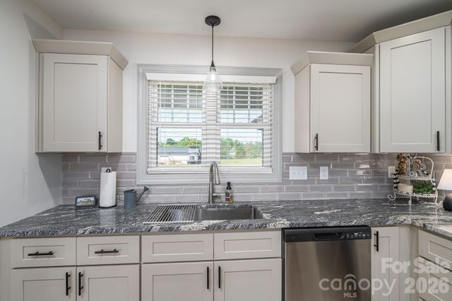 142 Alf Hoover Road 7, Lincolnton, NC 28092