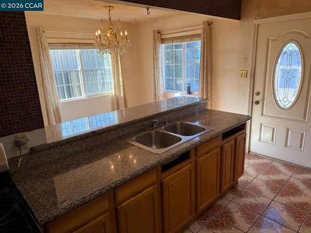 1824 1824 2Nd St, Richmond, CA 94801