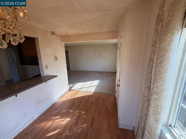 1824 1824 2Nd St, Richmond, CA 94801