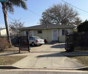 1824 1824 2Nd St, Richmond, CA 94801