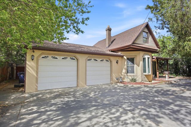 65 E PIONEER AVE, Sandy, UT 84070