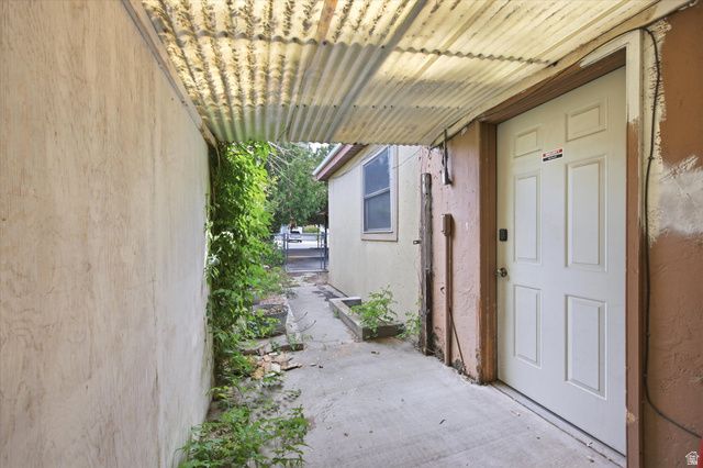 65 E PIONEER AVE, Sandy, UT 84070