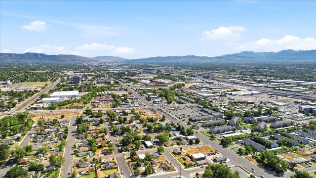 65 E PIONEER AVE, Sandy, UT 84070