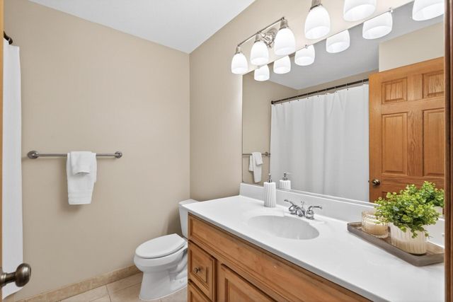 11213 River Hills Drive, Burnsville, MN 55337