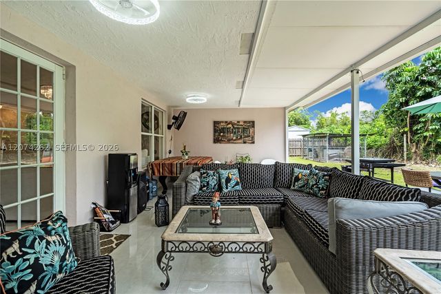 28565 SW 158th Ct, Homestead, FL 33033