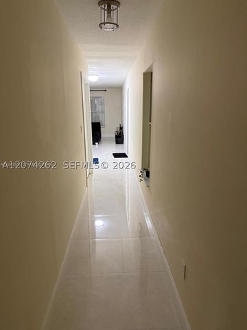 28565 SW 158th Ct, Homestead, FL 33033