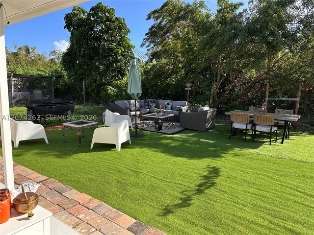 28565 SW 158th Ct, Homestead, FL 33033