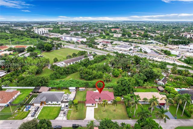 28565 SW 158th Ct, Homestead, FL 33033