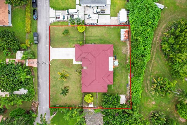 28565 SW 158th Ct, Homestead, FL 33033