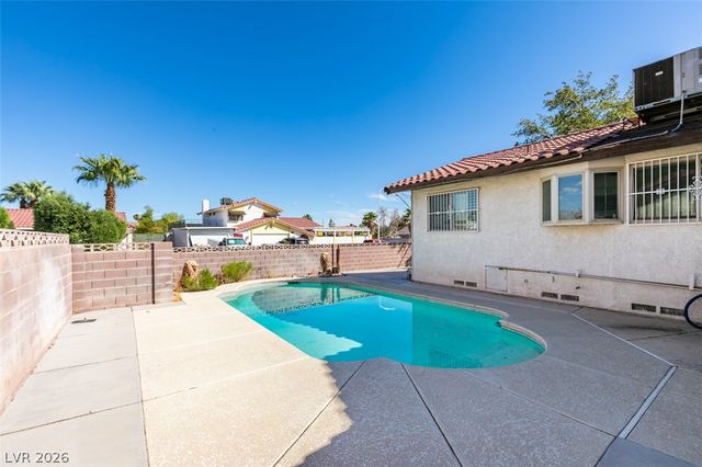 3765 Duneville Street, Las Vegas, NV 89103