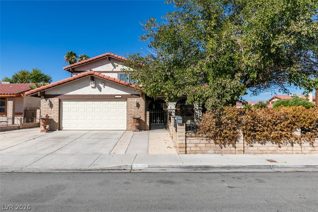 3765 Duneville Street, Las Vegas, NV 89103