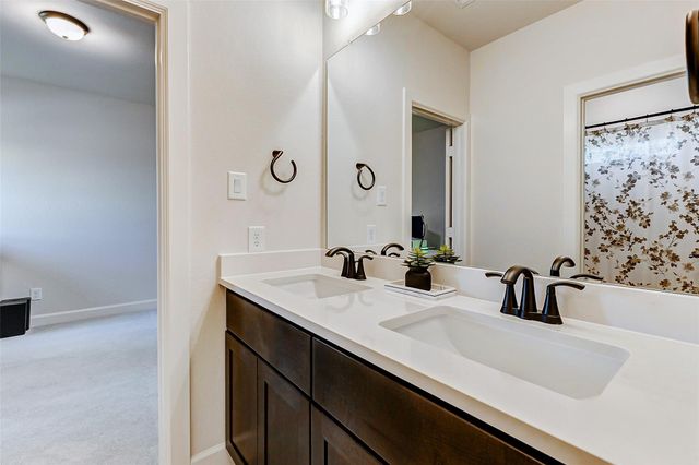 7606 Redwoods Forest Drive, Katy, TX 77493