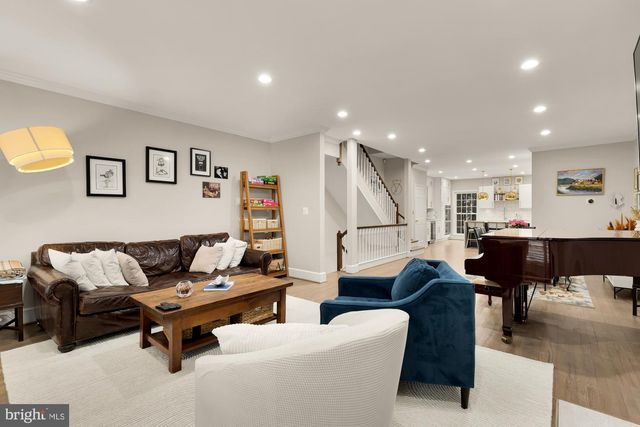 3726 JENIFER ST NW, Washington, DC 20015