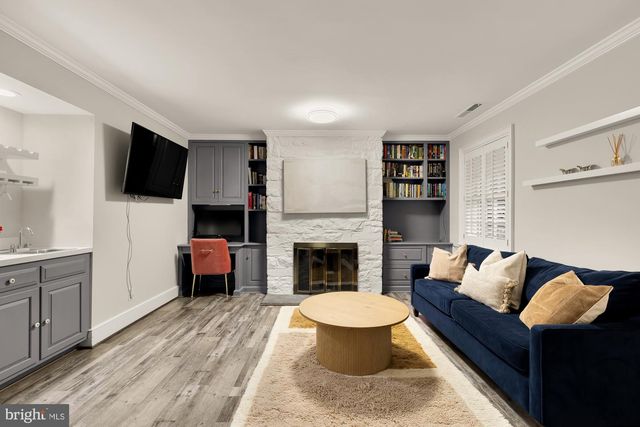 3726 JENIFER ST NW, Washington, DC 20015