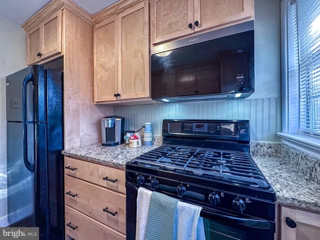 766 NEW HOLLAND AVE, Lancaster, PA 17602