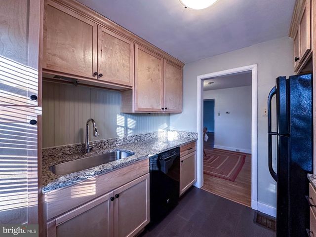 766 NEW HOLLAND AVE, Lancaster, PA 17602