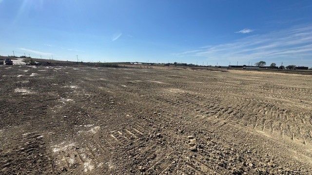 2824 Milam Road E, Sanger, TX 76266