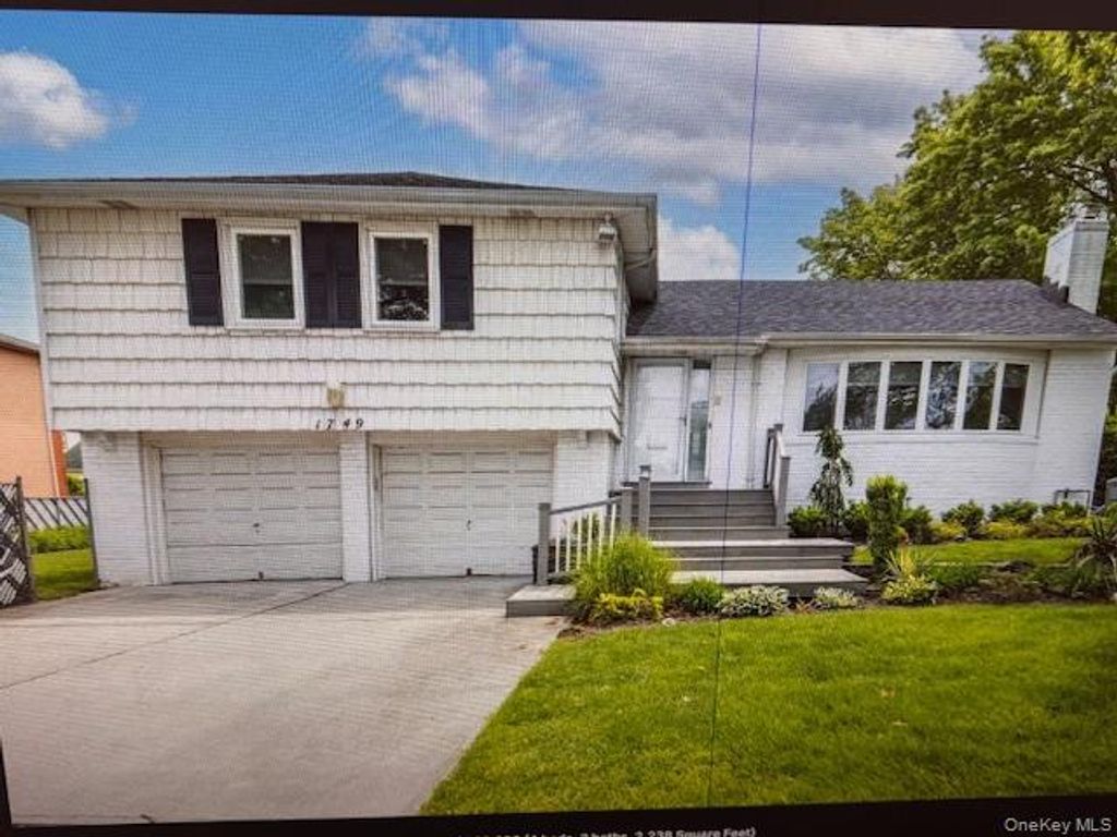 1749 Union Avenue, Hewlett, NY 11557
