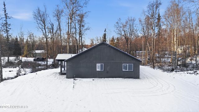 8910 S Polaris Lane, Wasilla, AK 99623