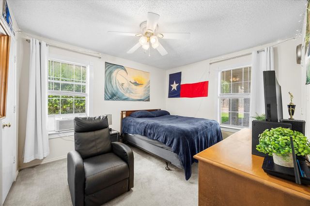 2540 Brook Hollow Court, Mesquite, TX 75150