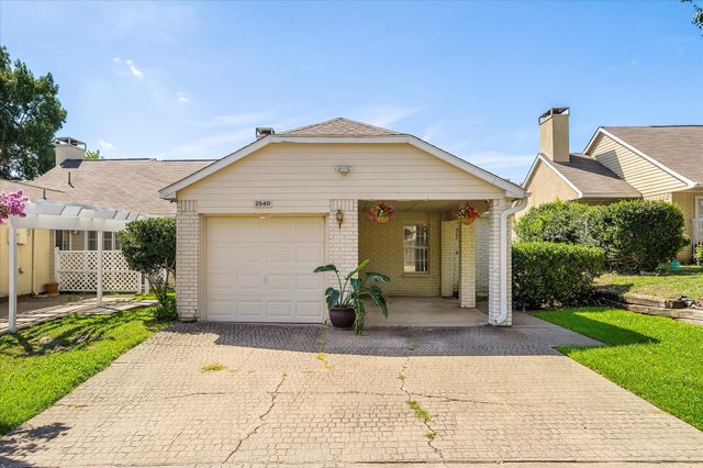 2540 Brook Hollow Court, Mesquite, TX 75150