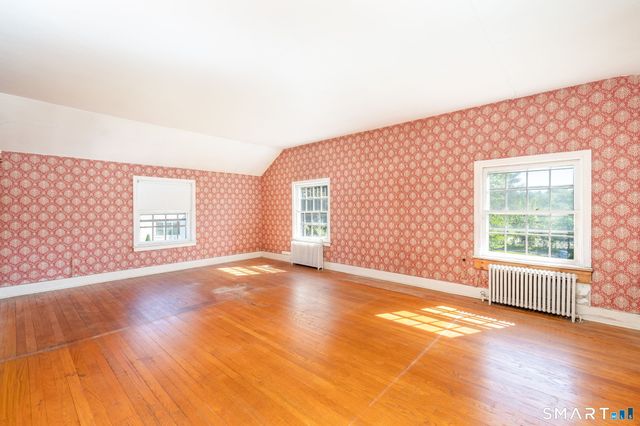 84 Norwich Avenue, Colchester, CT 06415