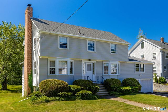 84 Norwich Avenue, Colchester, CT 06415