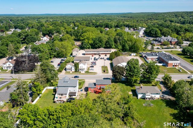 84 Norwich Avenue, Colchester, CT 06415
