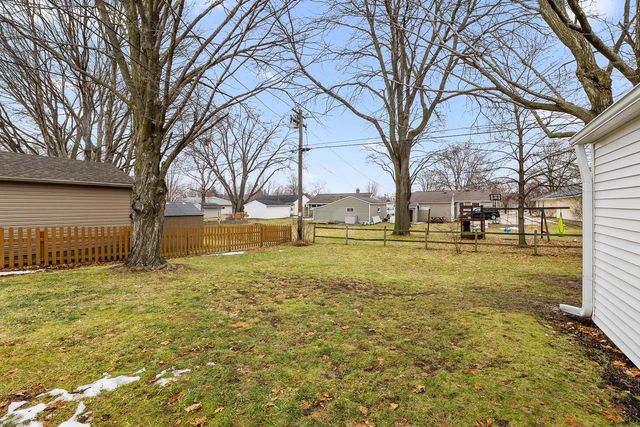 625 Madison AVENUE, West Bend, WI 53095