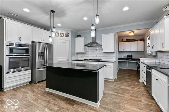 5351 Aster Drive, Plainfield, IN 46168