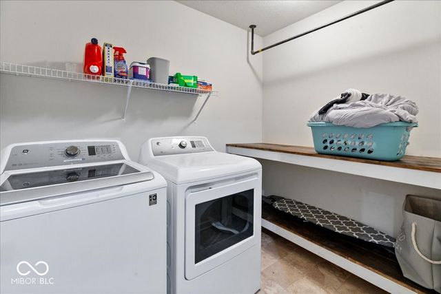 5351 Aster Drive, Plainfield, IN 46168