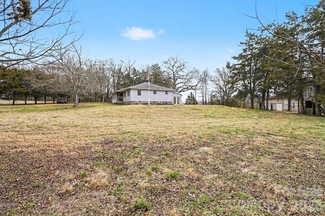 168 Jet Drive, Oakboro, NC 28129