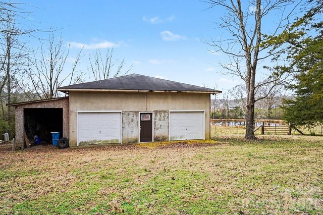 168 Jet Drive, Oakboro, NC 28129