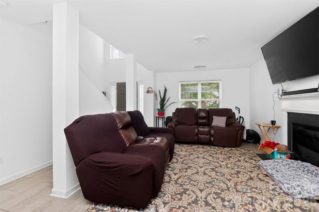 3314 Valerie Drive 1, Charlotte, NC 28216