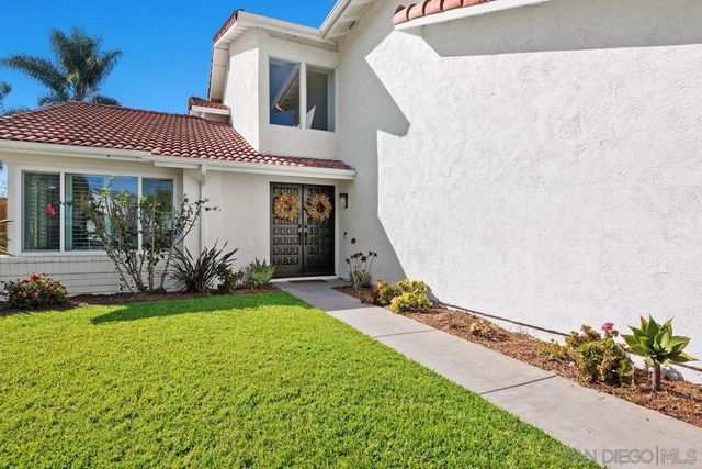 6429 La Vanco Ct, Carlsbad, CA 92009