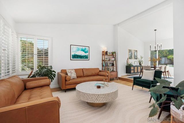 6429 La Vanco Ct, Carlsbad, CA 92009