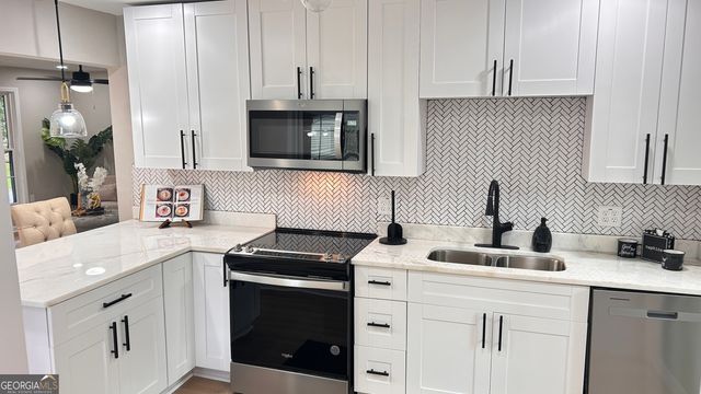 5324 Joan Of Arc Place, Atlanta, GA 30349