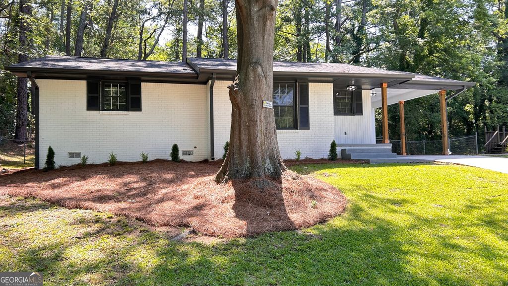 5324 Joan Of Arc Place, Atlanta, GA 30349