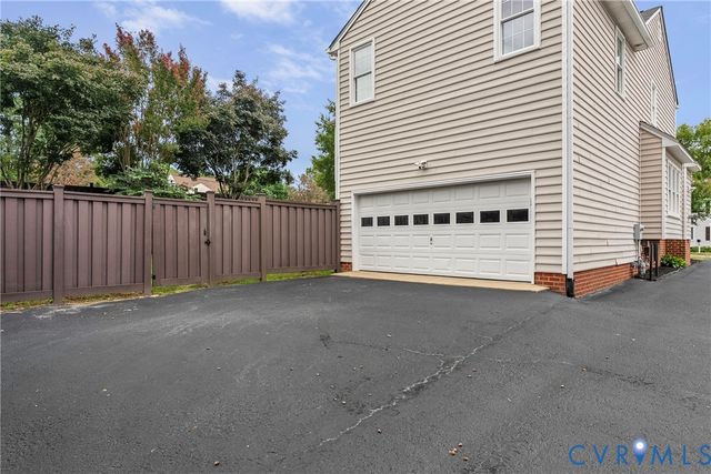 11100 Glen Hollow Ct, Henrico, VA 23233