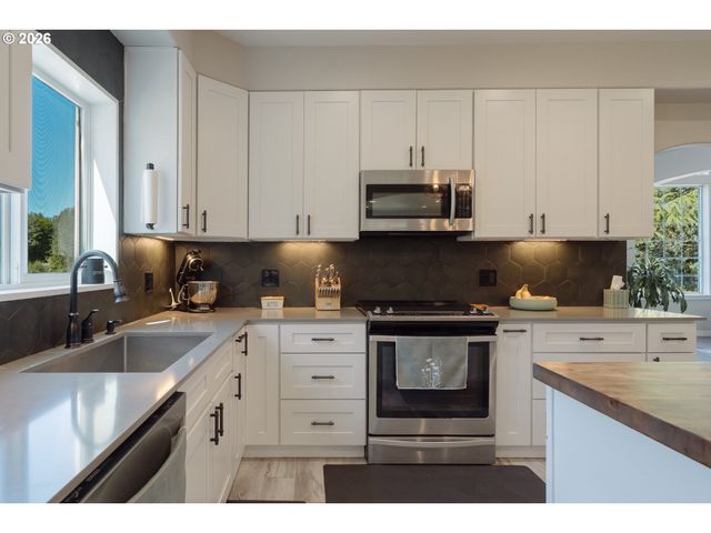 29500 Ne WILSONVILLE Rd, Newberg, OR 97132