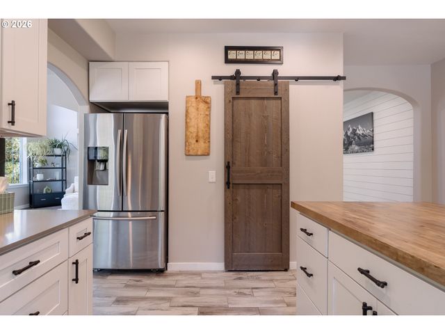 29500 Ne WILSONVILLE Rd, Newberg, OR 97132
