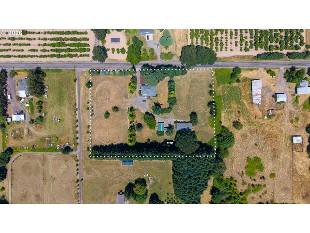 29500 Ne WILSONVILLE Rd, Newberg, OR 97132