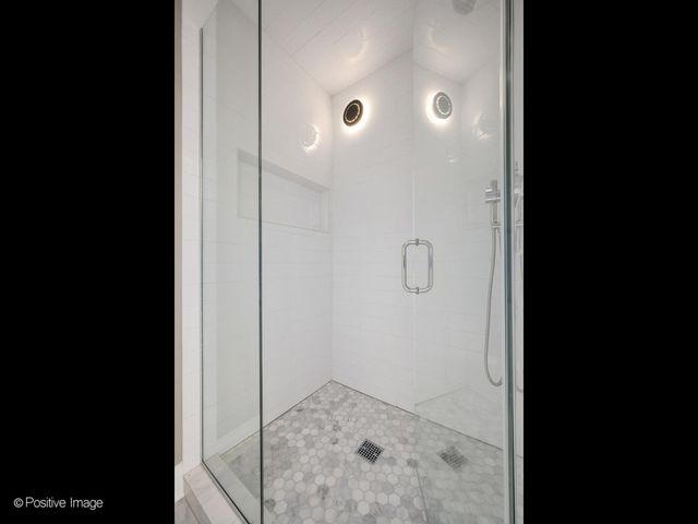 1604 Burr Ridge Club, Burr Ridge, IL 60527
