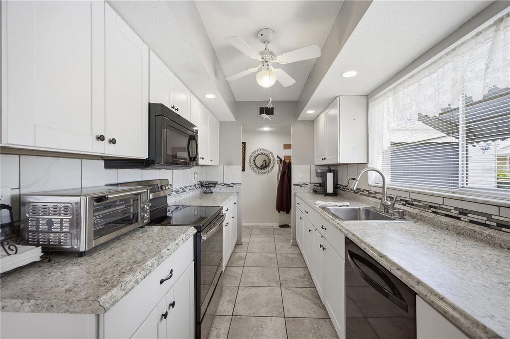 Image 23 of property listing at 6408 PAN AMERICAN BOULEVARD, North Port, FL 34287